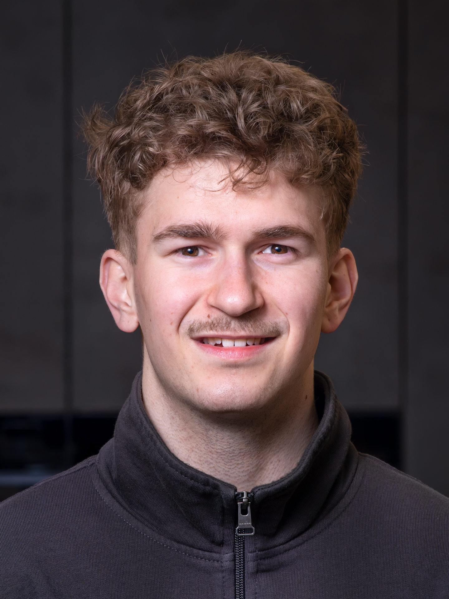Lino Schmid, Schreinermonteur